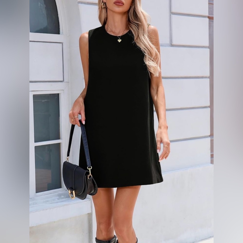 Elegant Black Sleeveless Dress